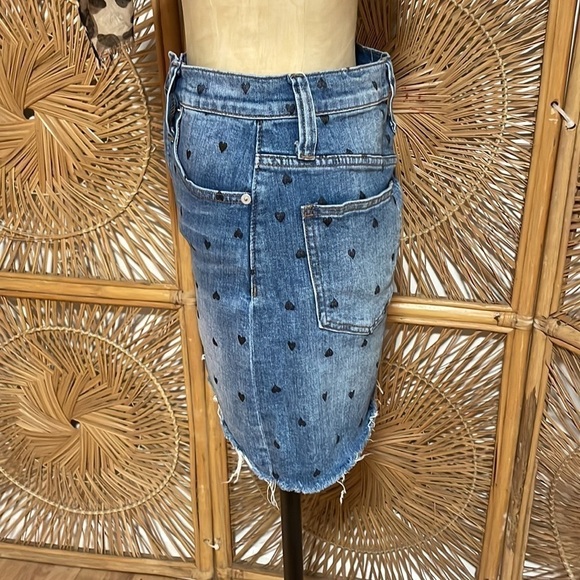 Madewell Jean Skirt Mini Black Heart Print Denim 26 Stretch Fray Blue - Picture 4 of 16